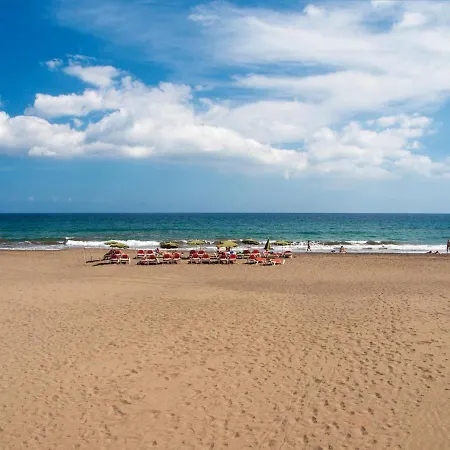 With Balcony Apartamento