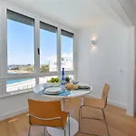Apartment With Balcony *